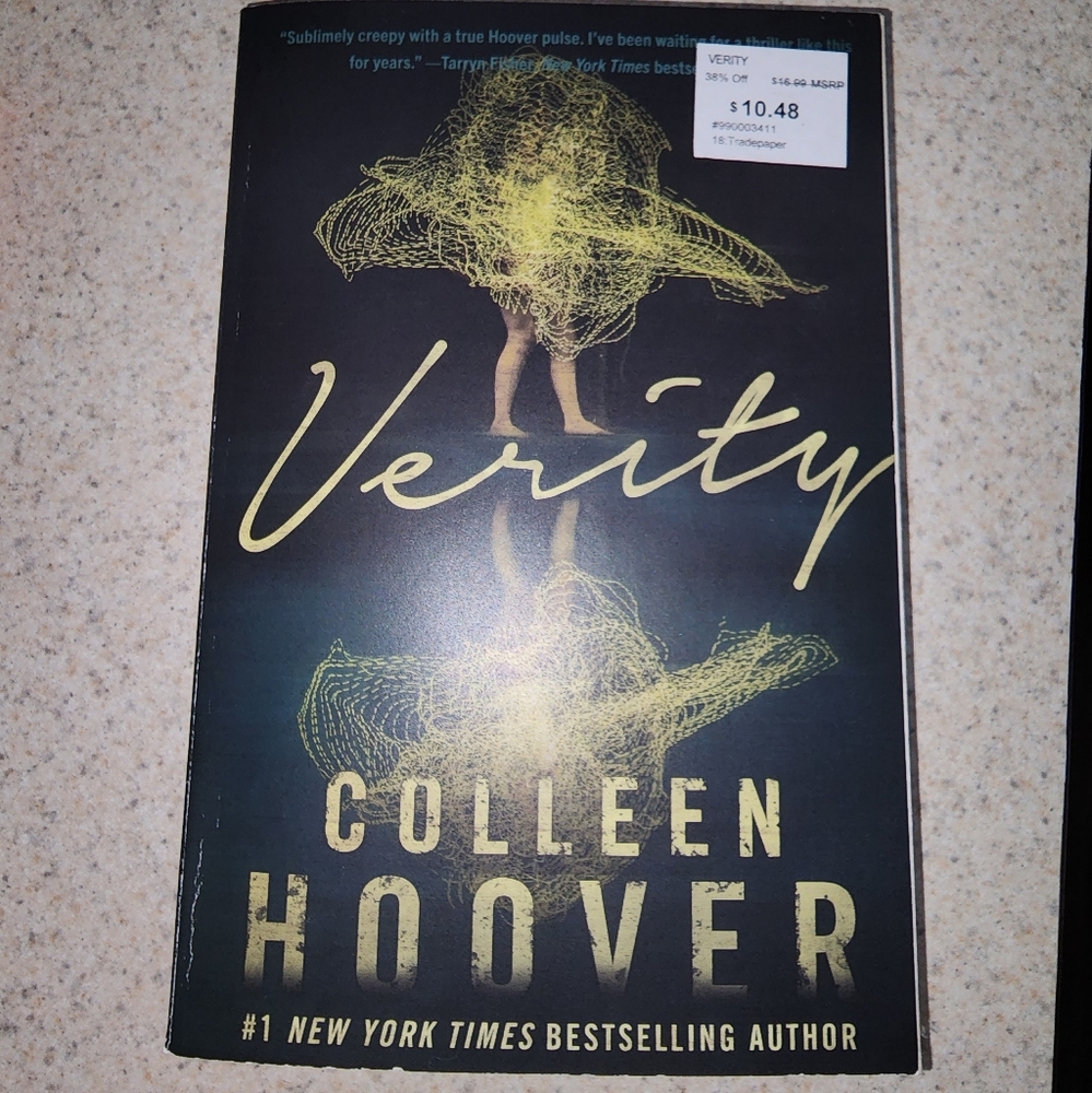 Verity by Colleen Hoover